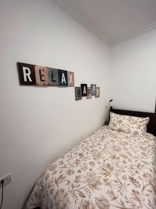 3 Bedroom Seaside Luxury Accommodation - Sleeps 8 St. Paul's Bay Esterno foto