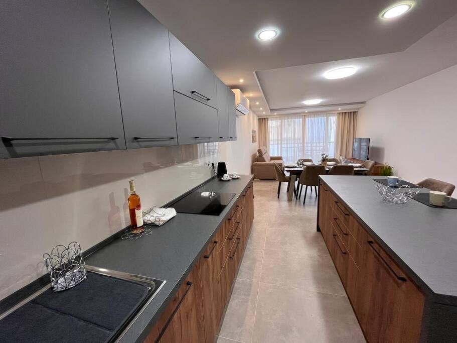 3 Bedroom Seaside Luxury Accommodation - Sleeps 8 St. Paul's Bay Esterno foto